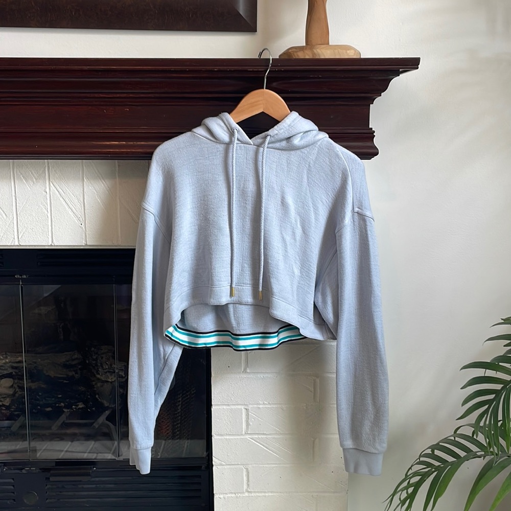 Diane Von Furstenberg Cropped Hoodie Sweatshirt in Cyan M G4 - Picture 4 of 8